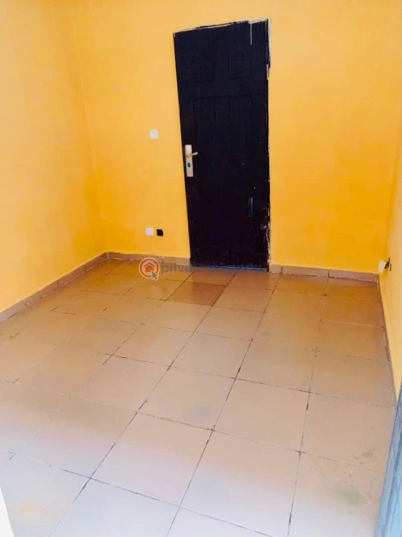 Room or Boys Quarter For Rent Olayinka Obire Osapa Lekki Lagos - 0