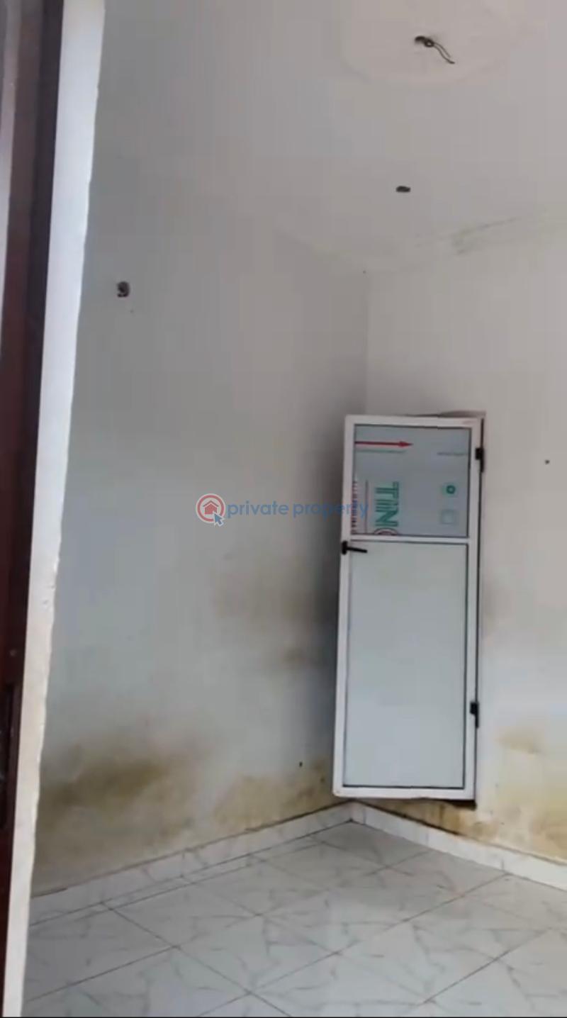 Self Contain For Rent Oworonshoki Gbagada Lagos - 0