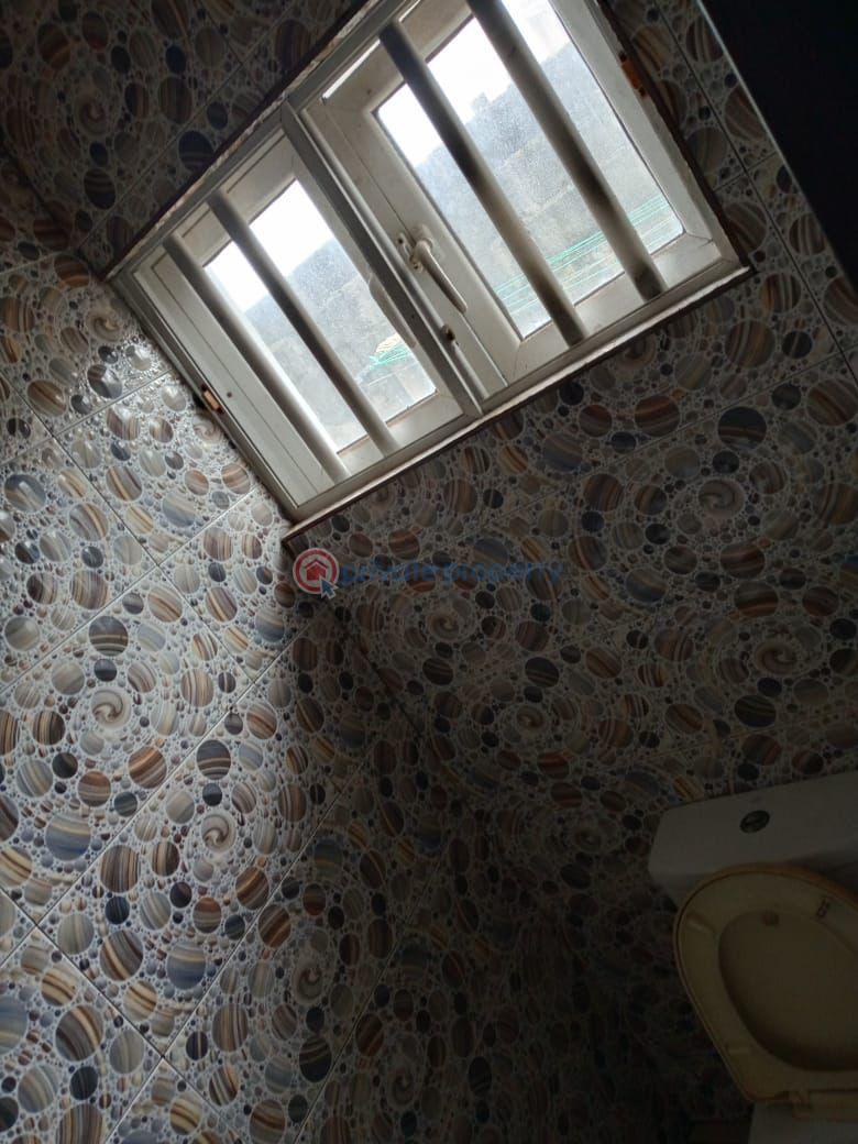 1 bedroom Self Contain For Rent John Okafor Estate Agungi Lekki Lagos - 3
