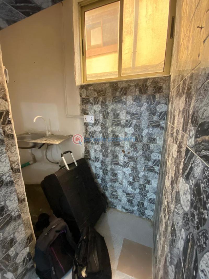 1 bedroom Self Contain For Rent Off Omorinre Johnson Lekki Phase 1 Lagos - 2