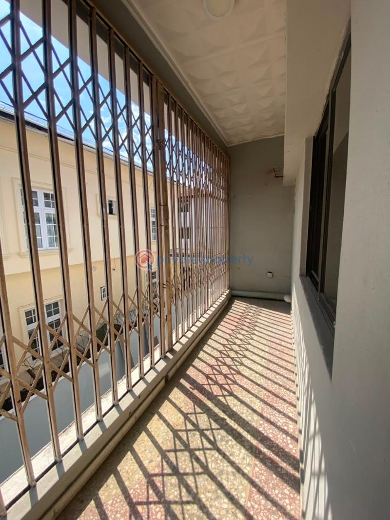 1 bedroom Self Contain For Rent Taiye Oluwa Lekki Phase 1 Lagos - 5