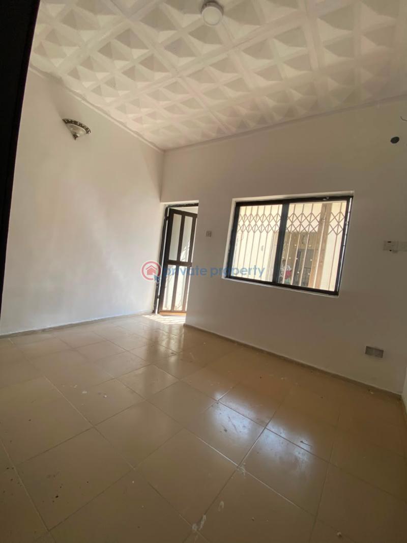 1 bedroom Self Contain For Rent Taiye Oluwa Lekki Phase 1 Lagos - 15