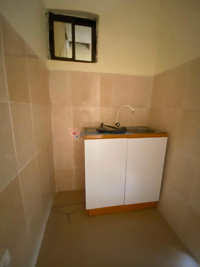 1 bedroom Self Contain For Rent Taiye Oluwa Lekki Phase 1 Lagos - 9