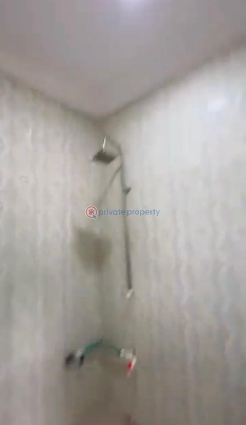2 bedroom Flat & Apartment For Rent Onike Yaba Lagos - 4