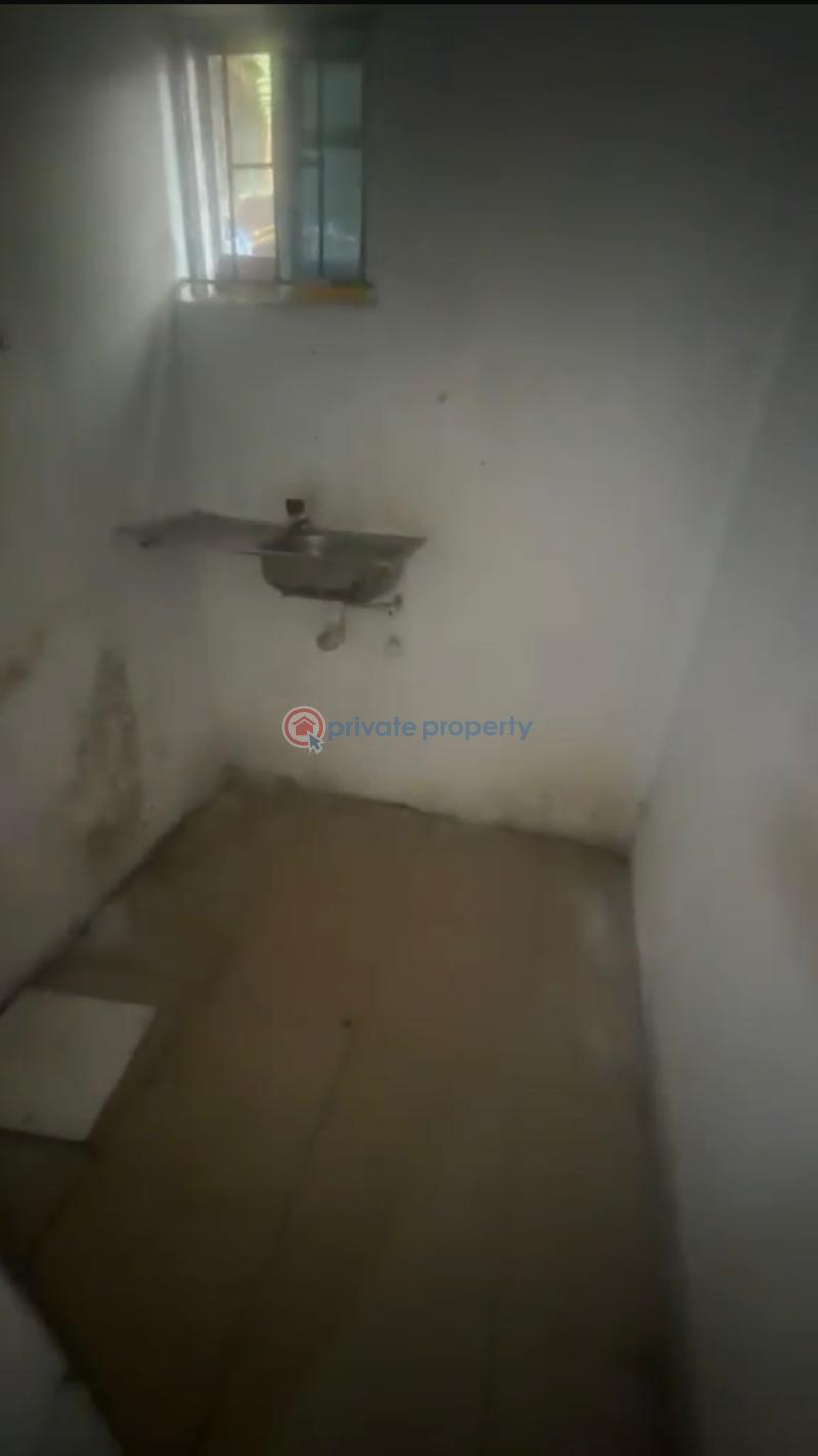 Self Contain For Rent Off Awoyokun, Onipan Fadeyi Yaba Lagos - 1