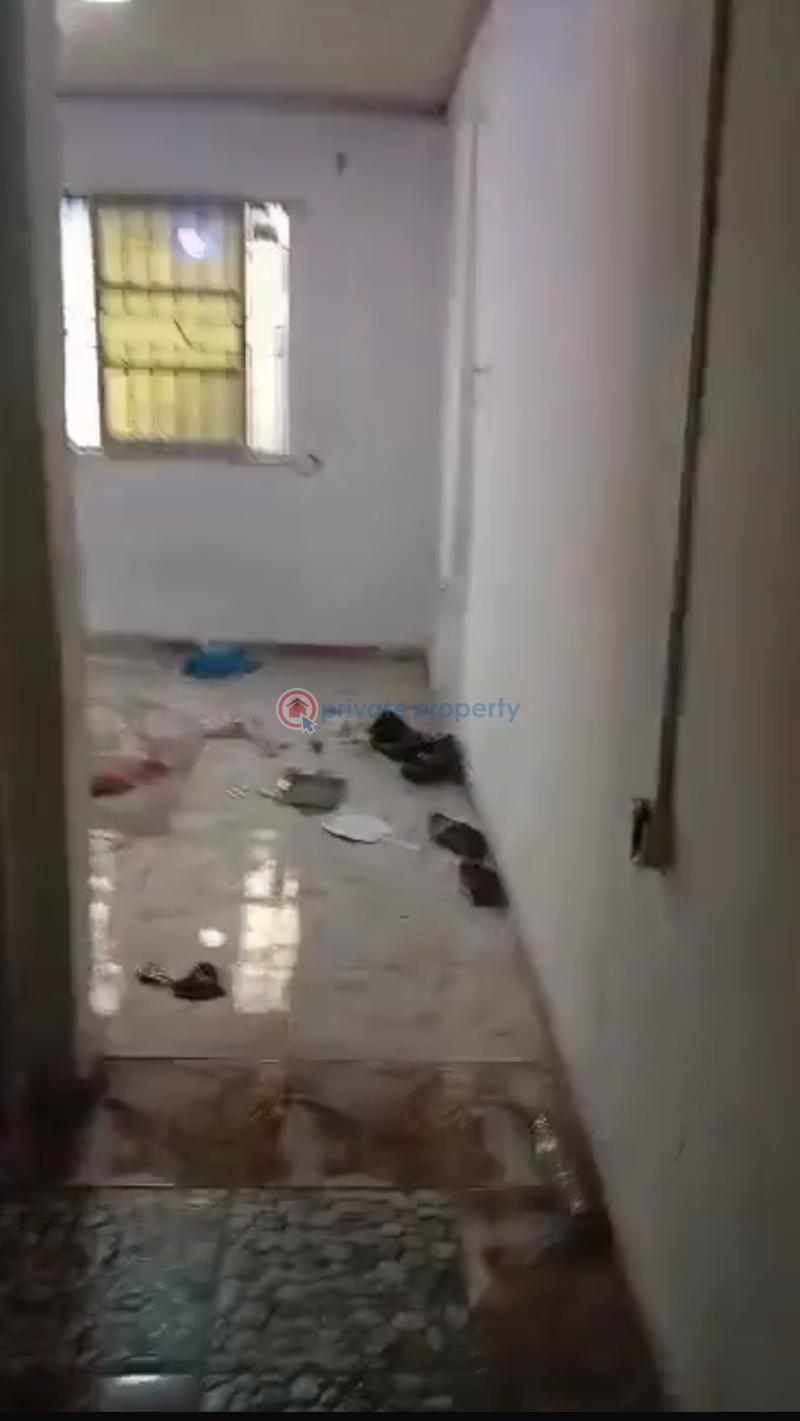 1 bedroom Mini Flat For Rent Off Kilo Surulere Lagos - 1