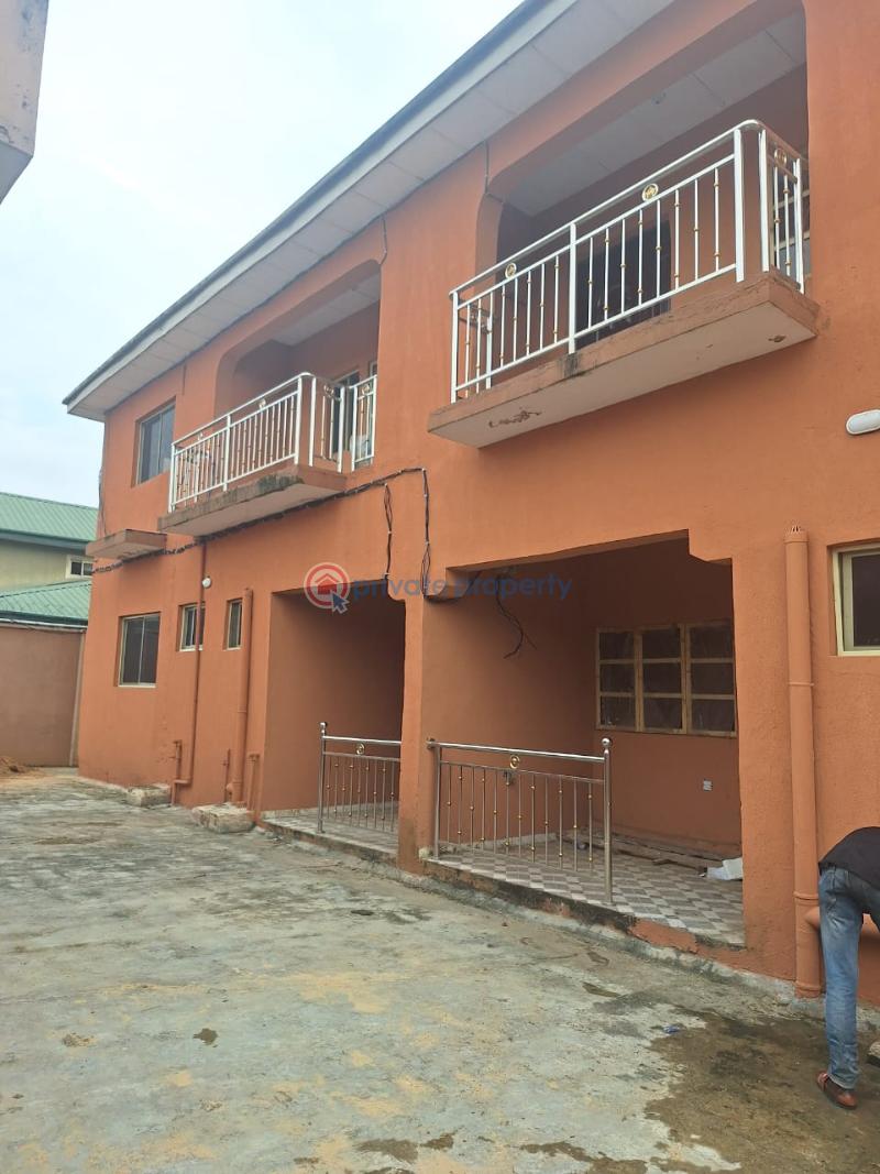 1 bedroom Mini Flat For Rent Unilag Estate Magodo GRA Phase 1 Ojodu Lagos