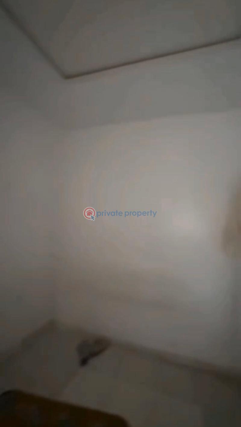 Self Contain For Rent Sabo Yaba Lagos - 2