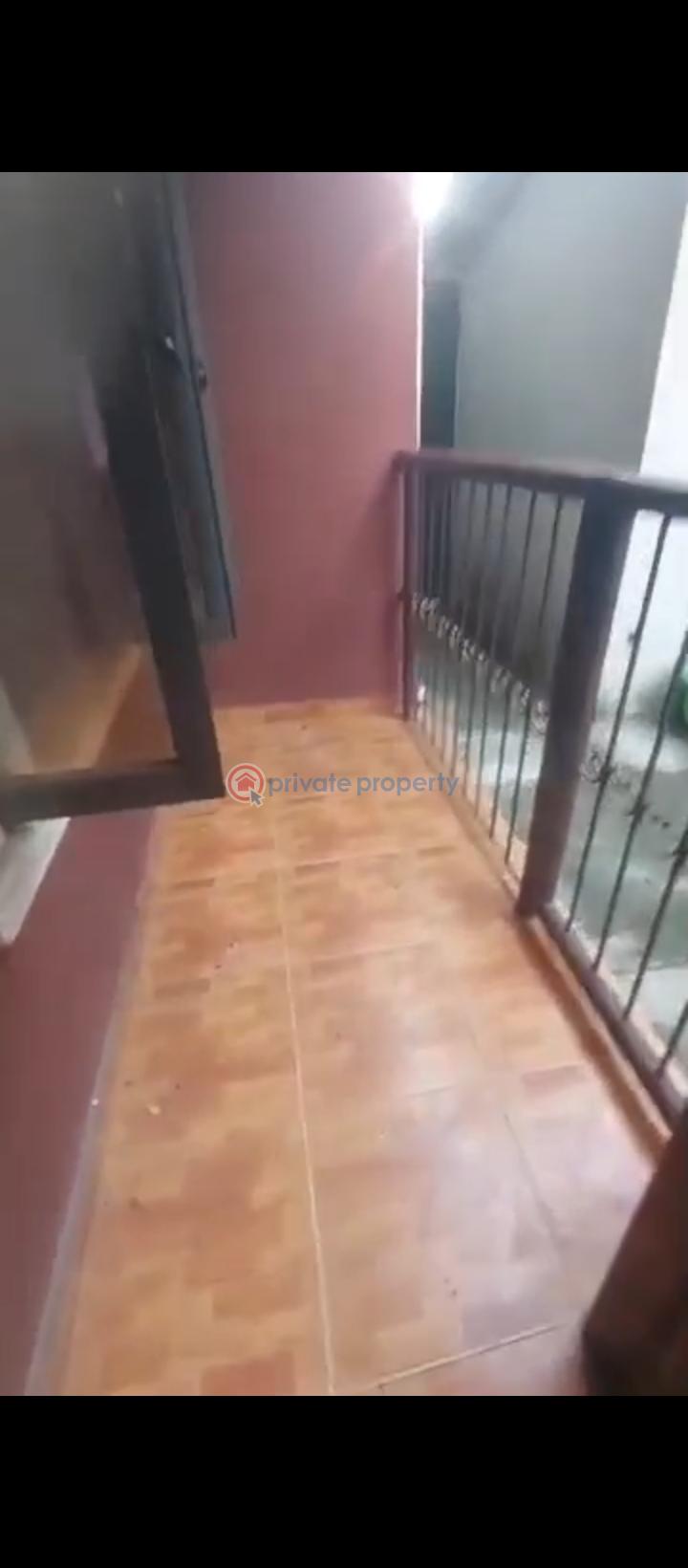 3 bedroom Flat & Apartment For Rent Akoka Yaba Lagos - 3