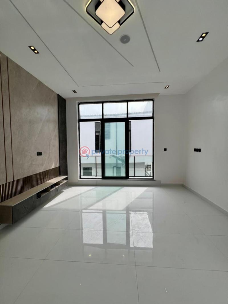 4 bedroom Semi detached Duplex For Sale Ikota Lekki Lagos - 3