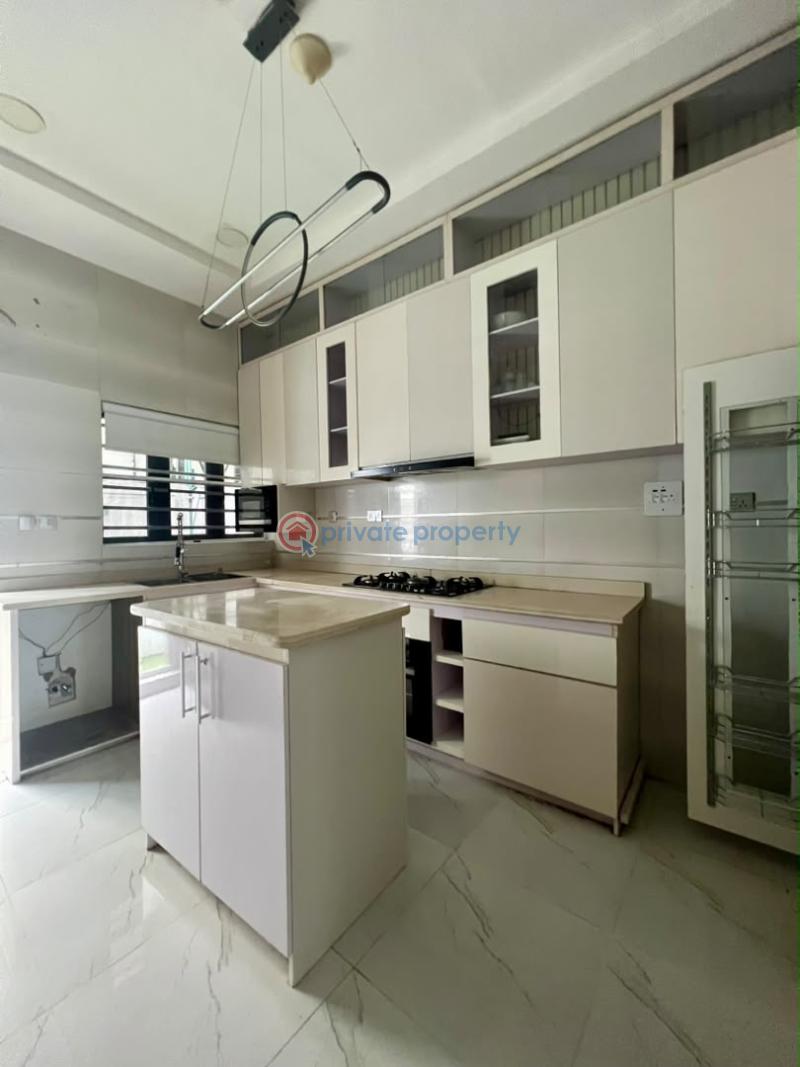 4 bedroom Semi detached Duplex For Sale Chevron Drive Lekki Lagos - 6