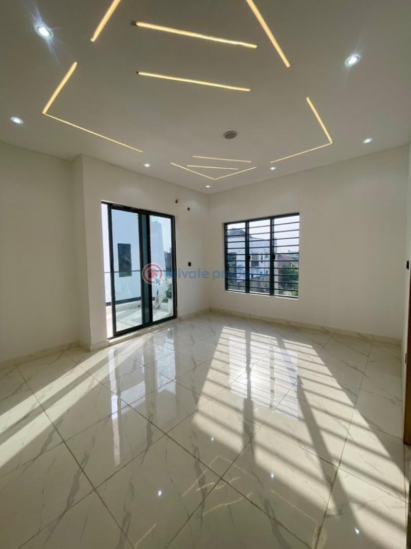4 bedroom Semi detached Duplex For Sale Ajah Lagos - 9