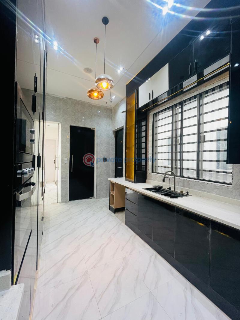 5 bedroom Detached Duplex For Sale Chevron Lekki Phase 2 Lagos - 5
