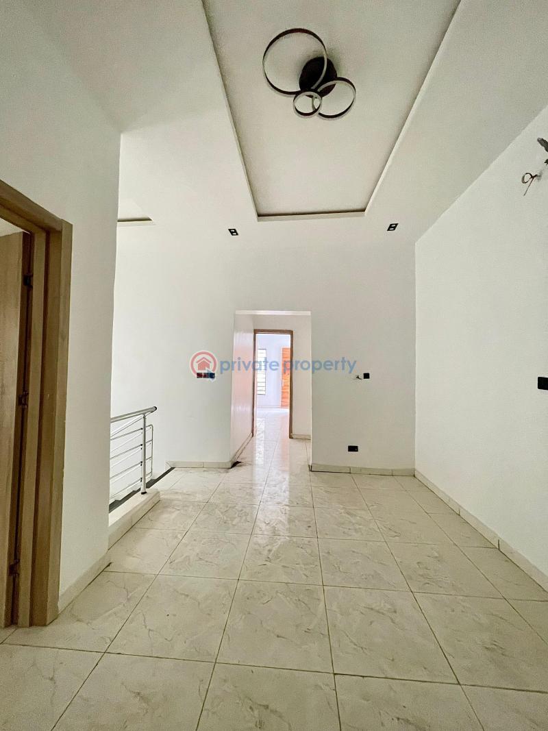 5 bedroom Detached Duplex For Sale Chevron Drive Lekki Lagos - 4
