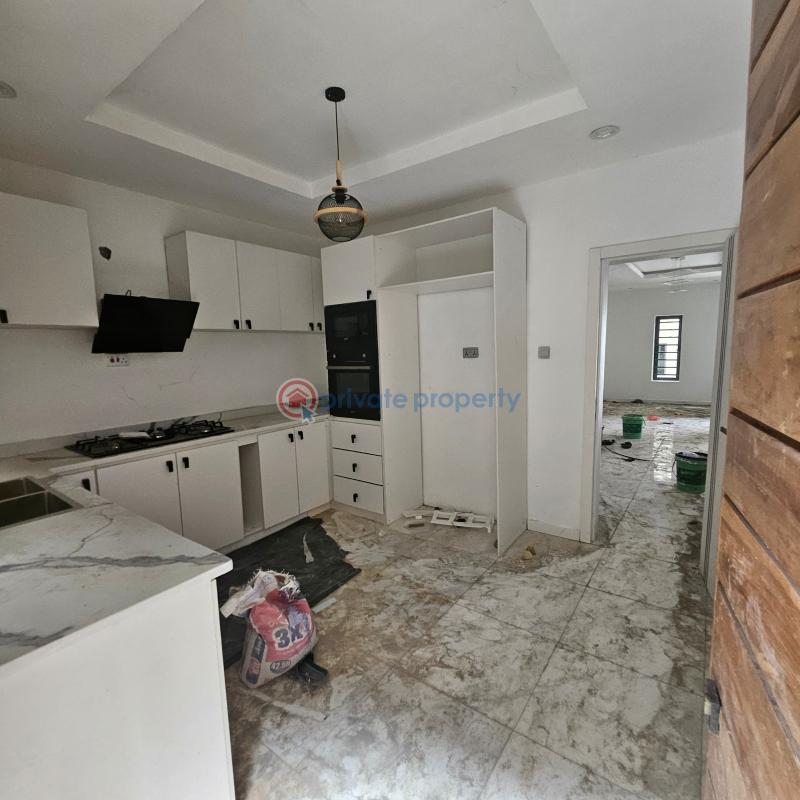 5 bedroom Semi detached Duplex For Sale Magodo GRA Phase 2 Kosofe/Ikosi Lagos - 1