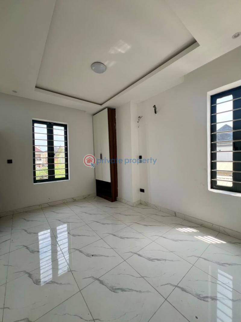 1 bedroom Block Of Flats For Sale Idado Lekki Lagos - 3