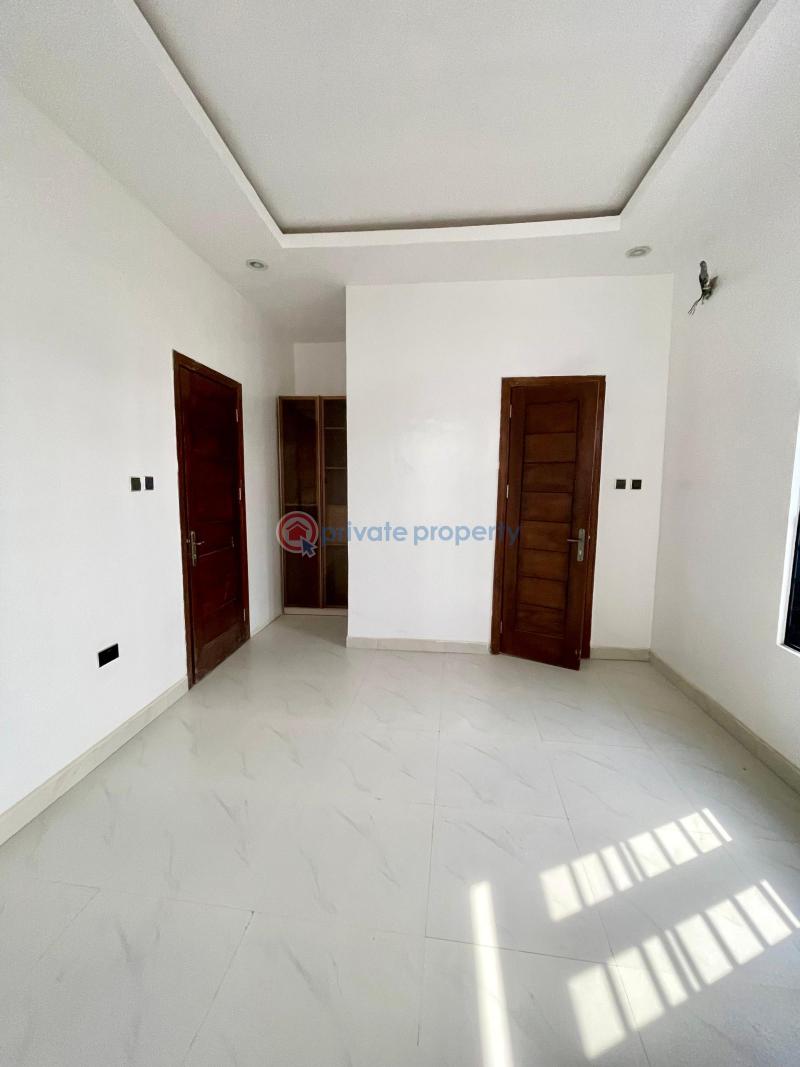 4 bedroom Semi detached Duplex For Sale Ologolo Lekki Lagos - 16