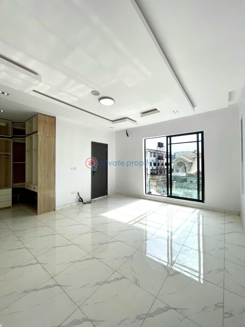 4 bedroom Semi detached Duplex For Sale Agungi Lekki Lagos - 3