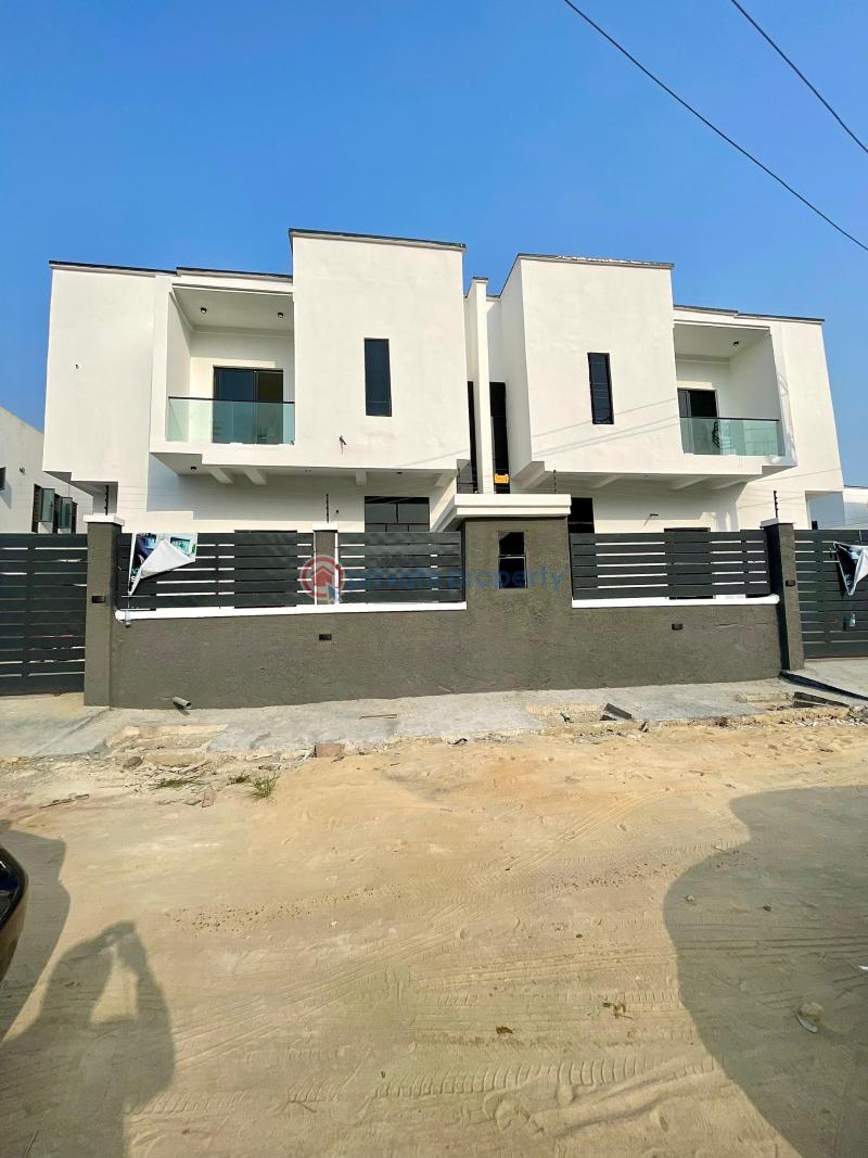 4 bedroom Semi detached Duplex For Sale Second Toll Gate Chevron Drive Lekki Lagos - 0