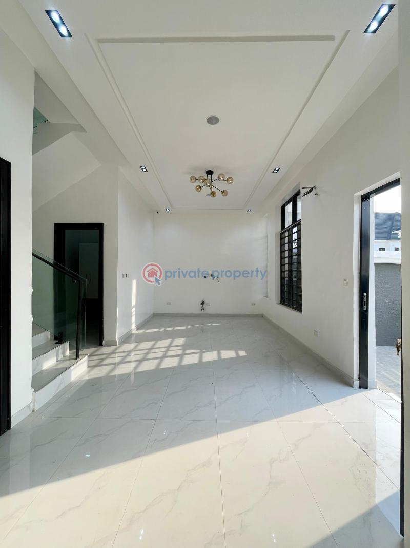 4 bedroom Semi detached Duplex For Sale Second Toll Gate Chevron Drive Lekki Lagos - 2