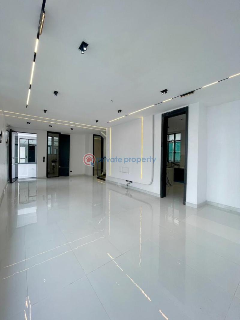 5 bedroom Detached Duplex For Sale Chevron Drive Lekki Lagos - 7
