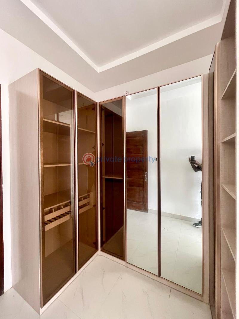 4 bedroom Semi detached Duplex For Sale Ologolo Lekki Lagos - 18