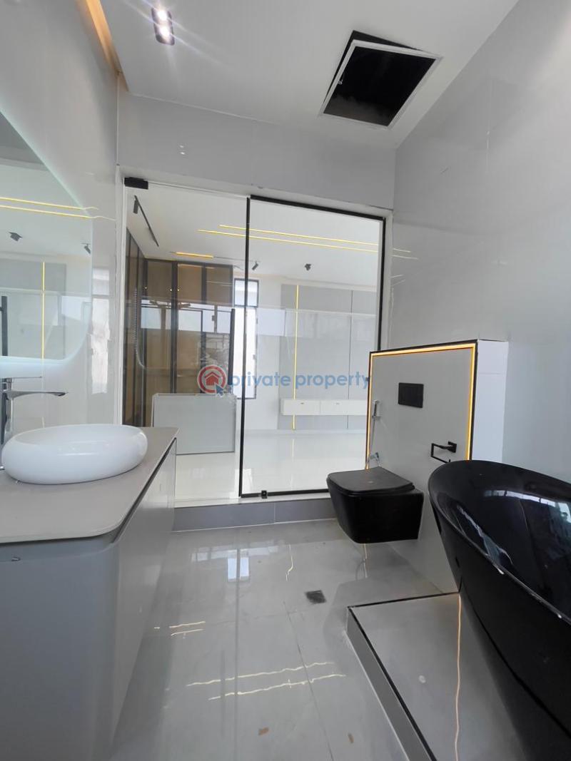 5 bedroom Detached Duplex For Sale Chevron Drive Lekki Lagos - 21