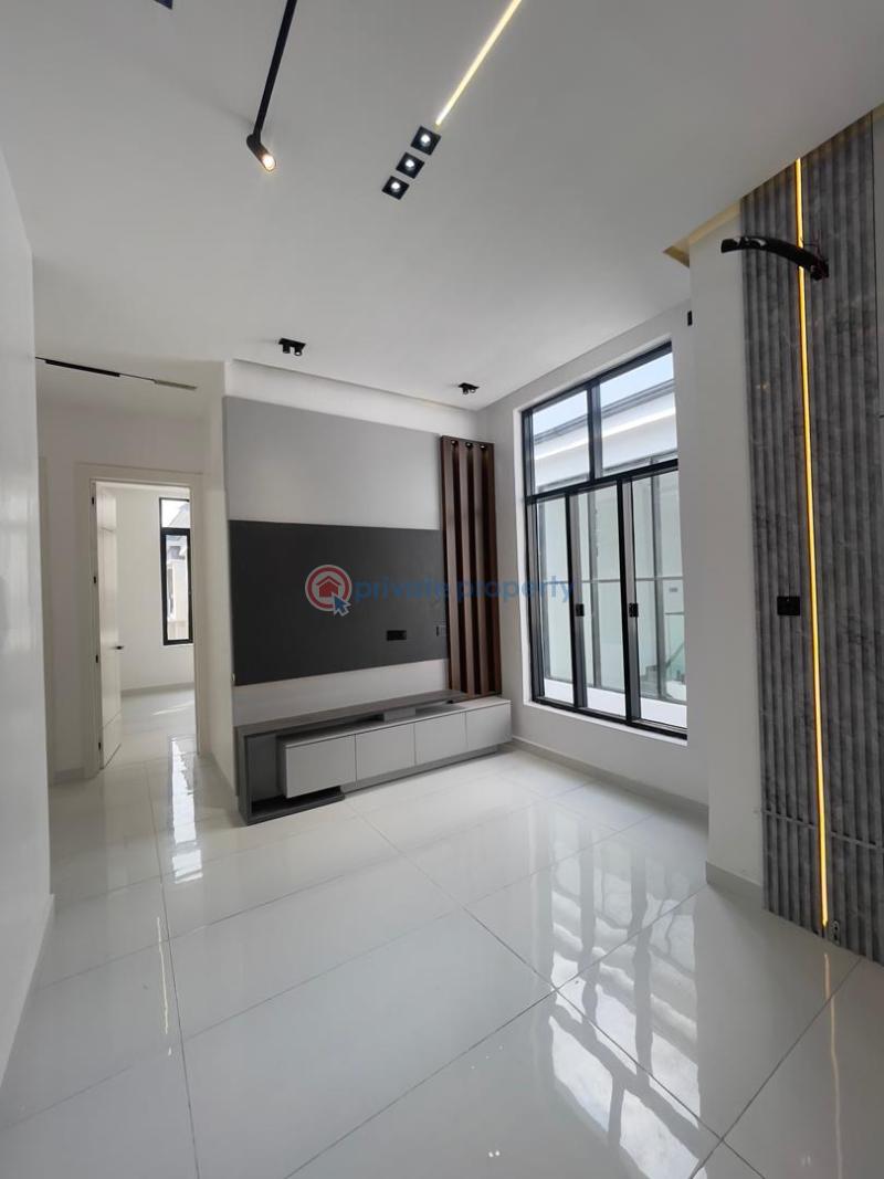 5 bedroom Detached Duplex For Sale Chevron Drive Lekki Lagos - 12