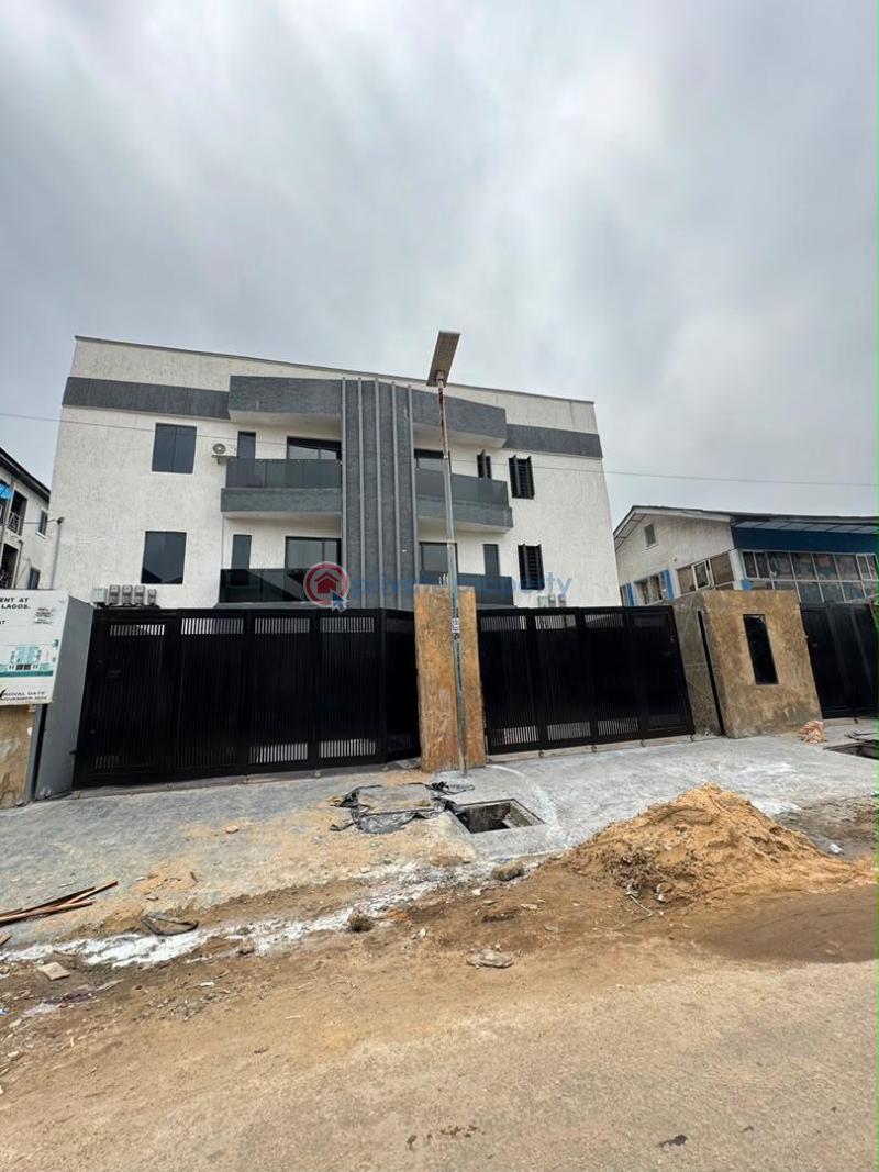 2 bedroom Block Of Flats For Sale Yaba Lagos - 0