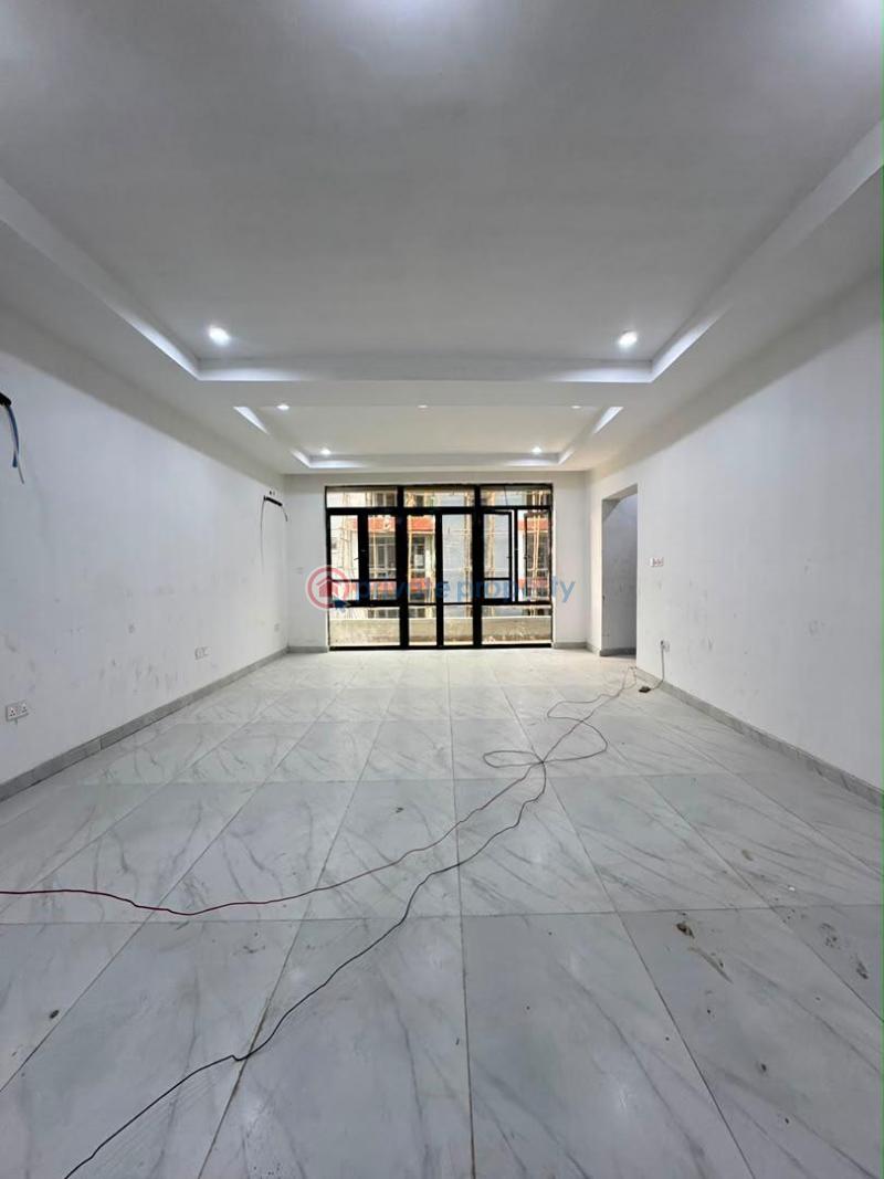 3 bedroom Block Of Flats For Sale Yaba Lagos - 6