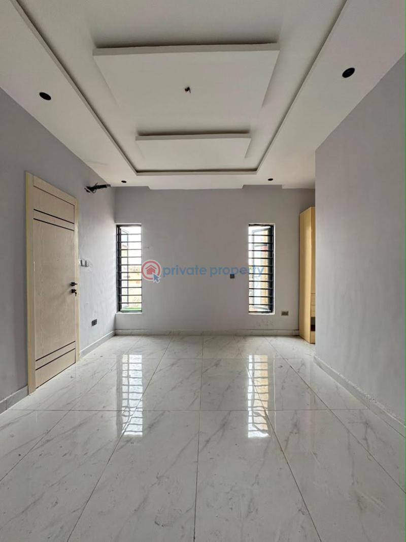 3 bedroom Block Of Flats For Sale Maryland Lagos - 10