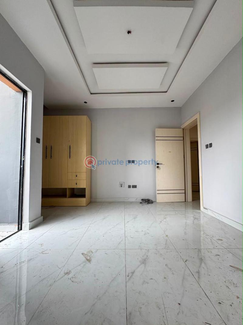 3 bedroom Block Of Flats For Sale Maryland Lagos - 5