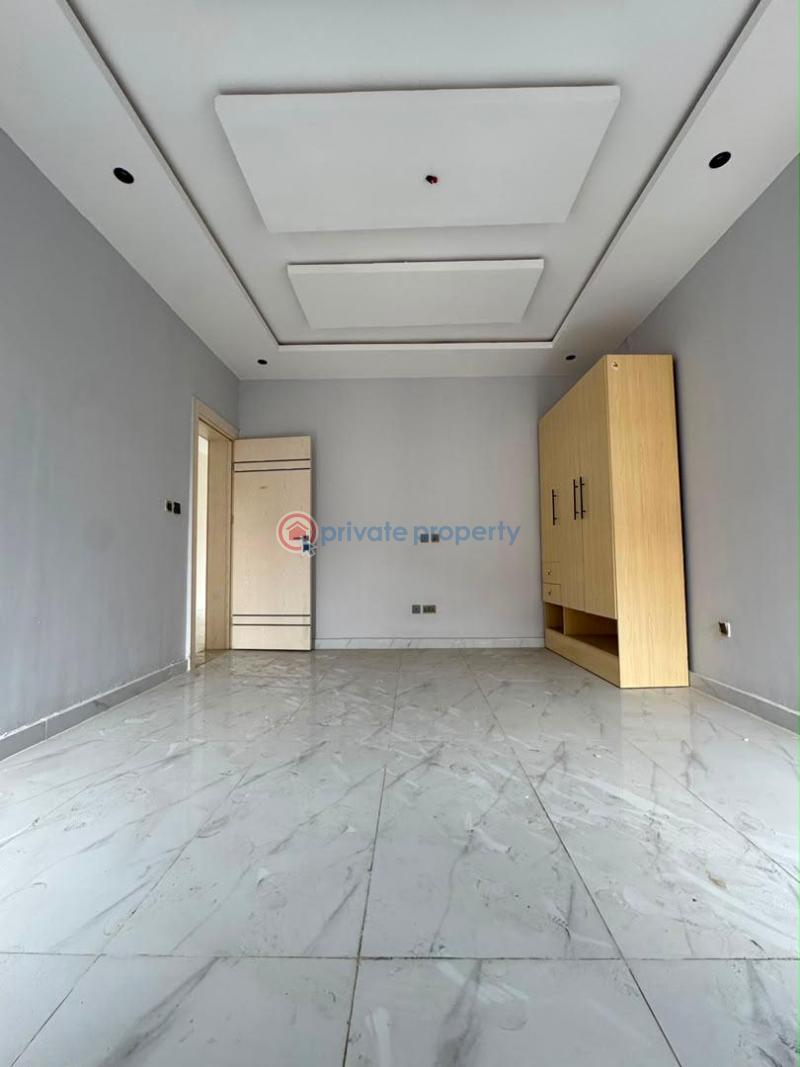 3 bedroom Block Of Flats For Sale Maryland Lagos - 6