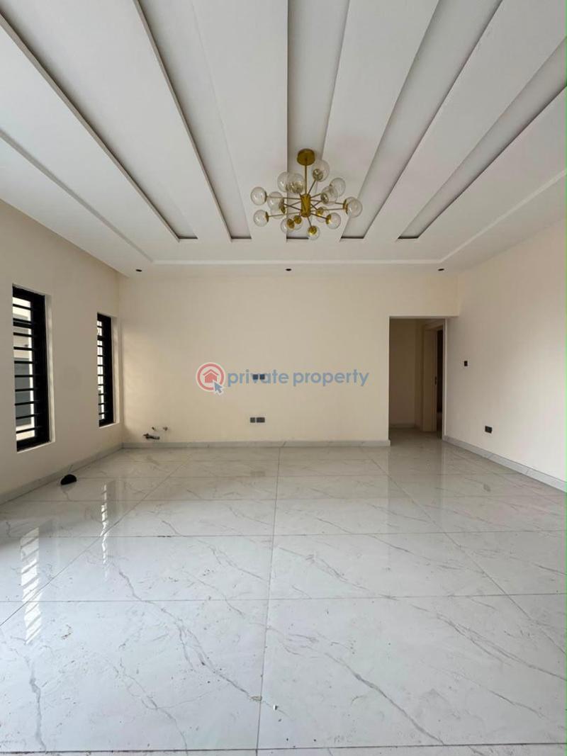 3 bedroom Block Of Flats For Sale Maryland Lagos - 9