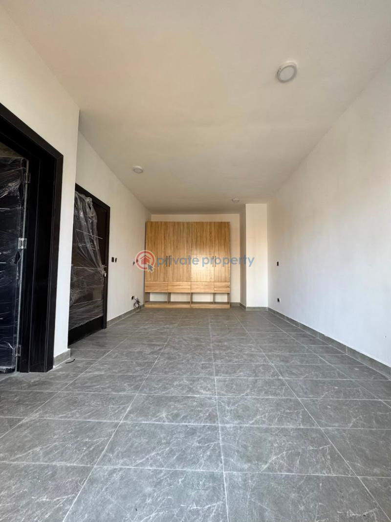 3 bedroom Maisonette For Sale Yaba Lagos - 3