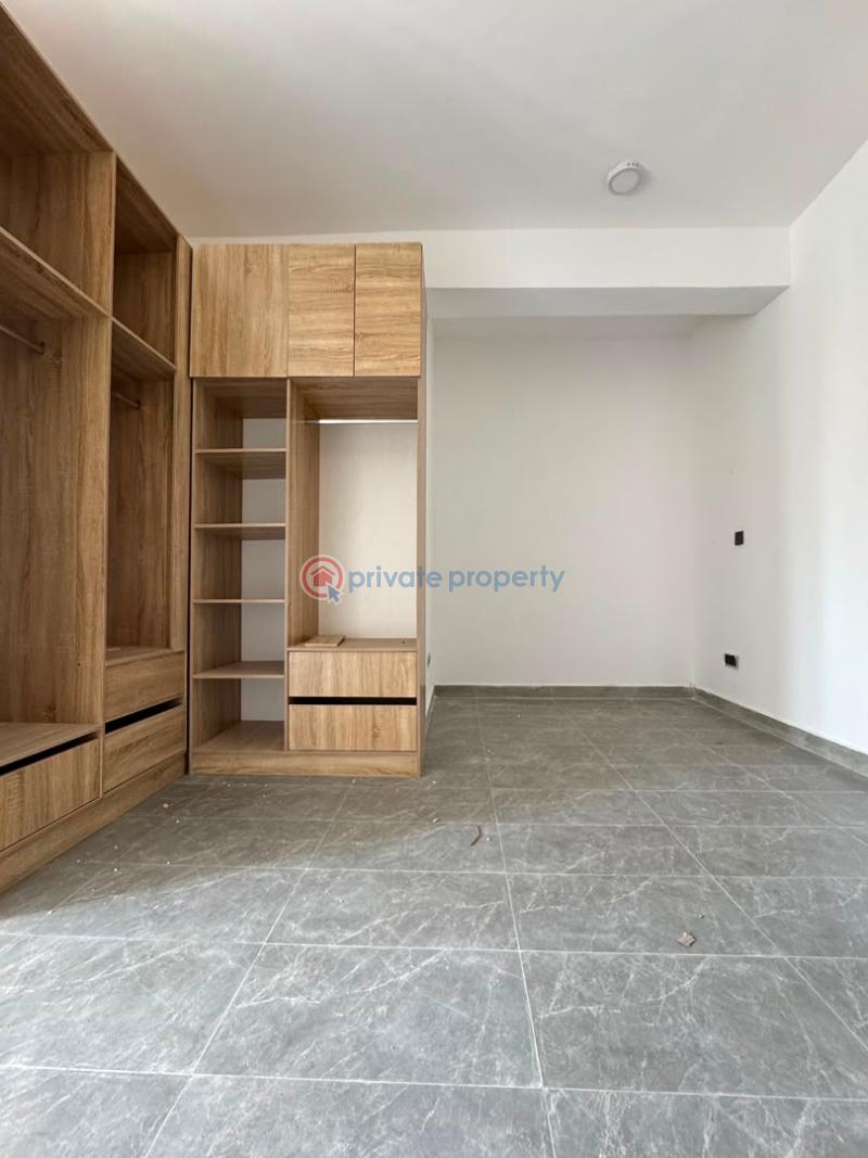 3 bedroom Maisonette For Sale Yaba Lagos - 12