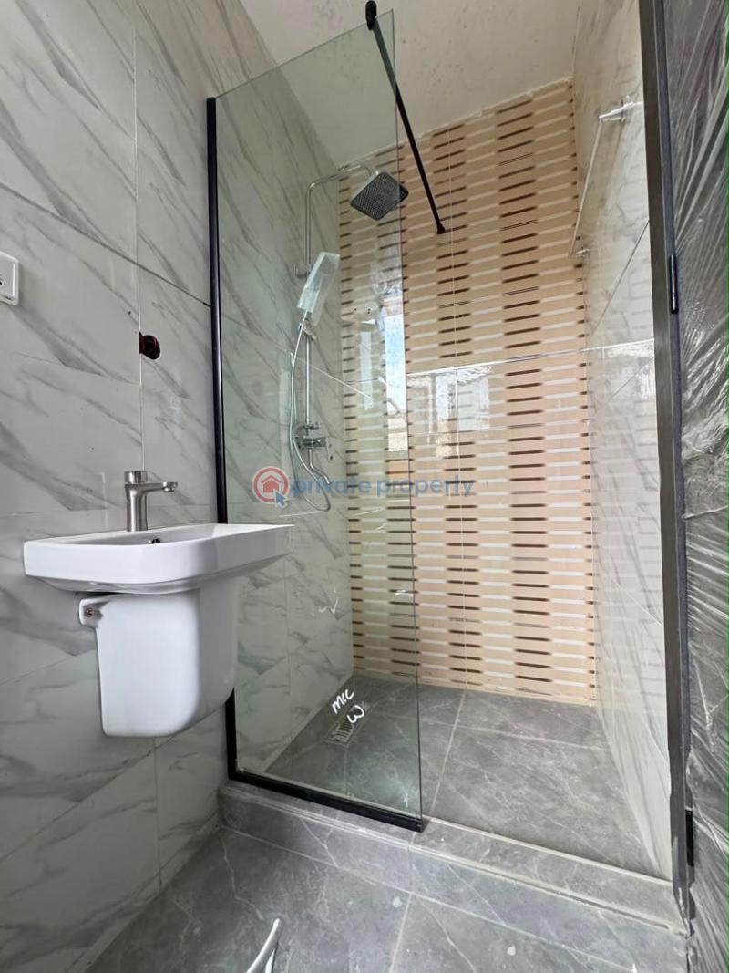 4 bedroom Maisonette For Sale Yaba Lagos - 10