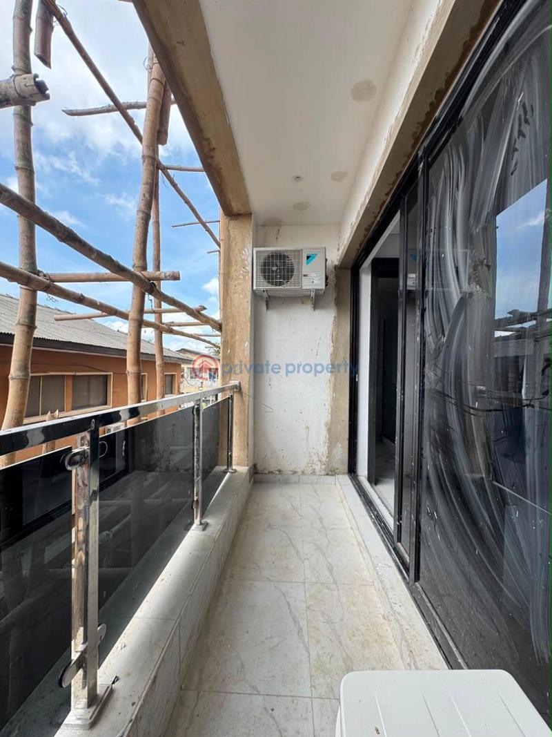4 bedroom Maisonette For Sale Yaba Lagos - 7