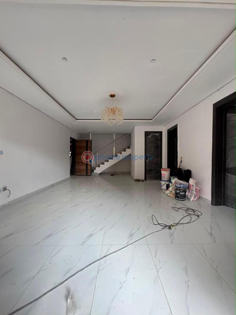 4 bedroom Maisonette For Sale Yaba Lagos - 2