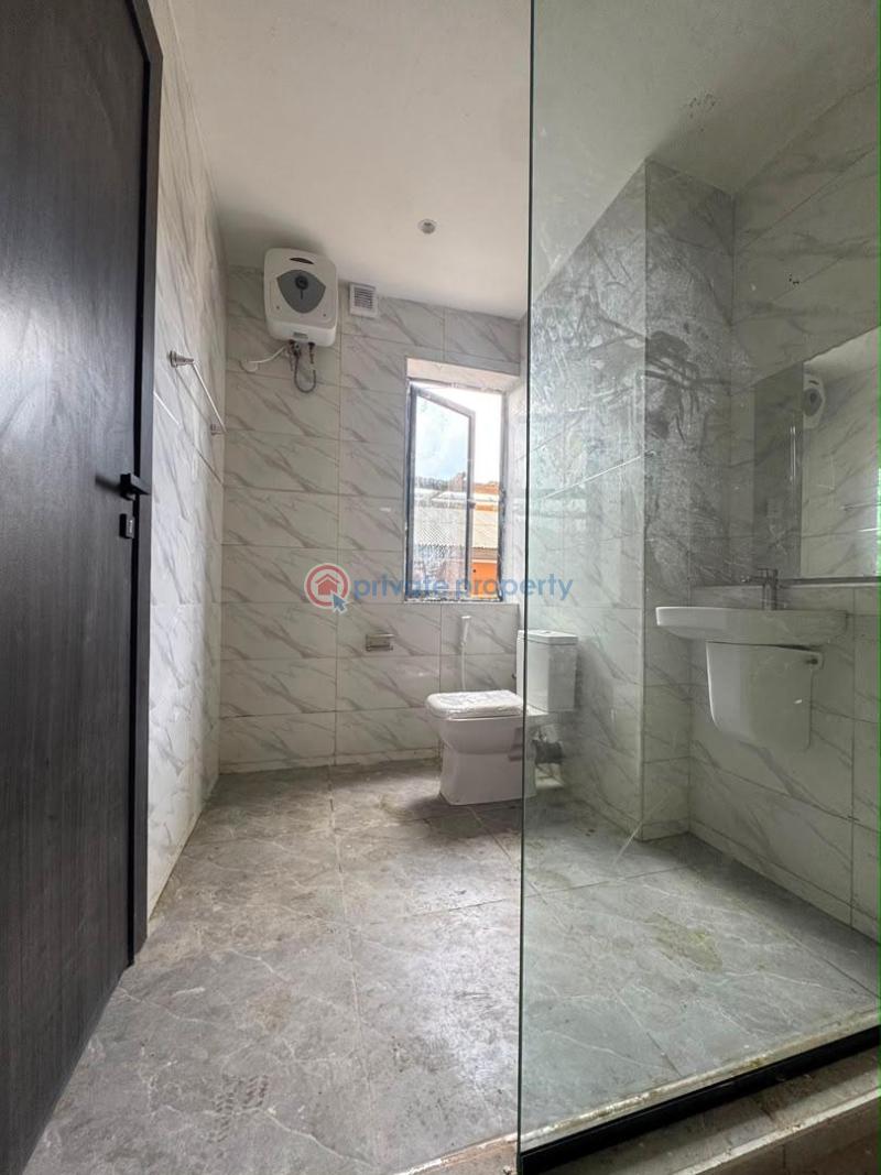 4 bedroom Maisonette For Sale Yaba Lagos - 5