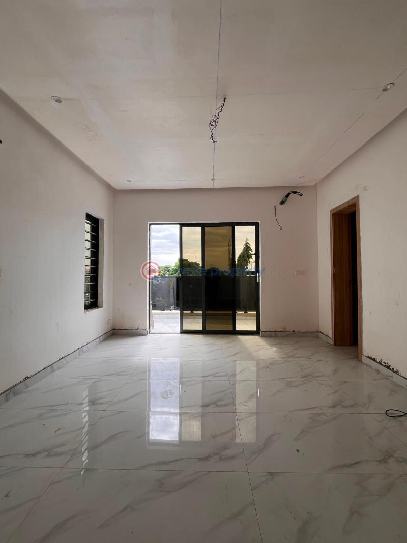 4 bedroom Semi detached Duplex For Sale Omole Phase 1 Ojodu Lagos - 10