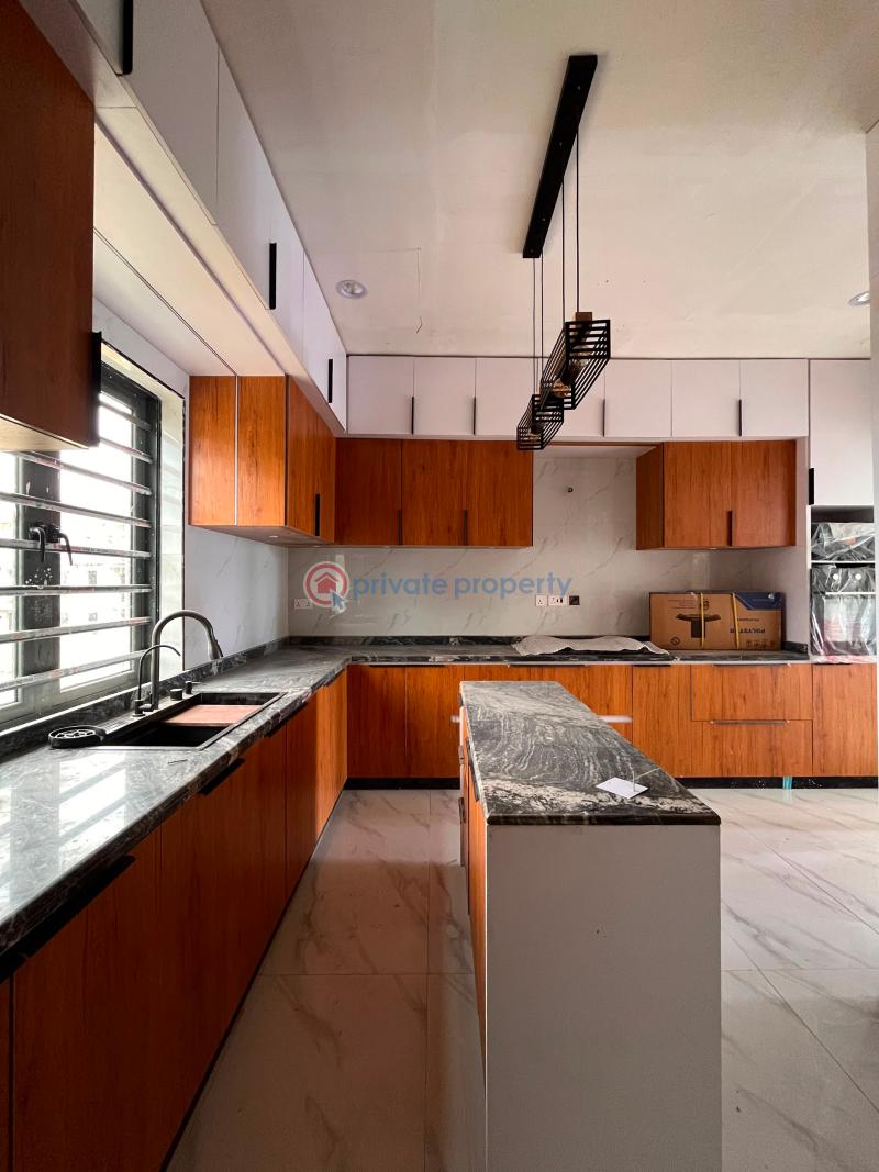 4 bedroom Semi detached Duplex For Sale Omole Phase 1 Ojodu Lagos - 3