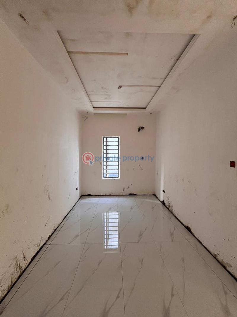 4 bedroom Detached Duplex For Sale Gbagada Phase 1 Lagos - 4