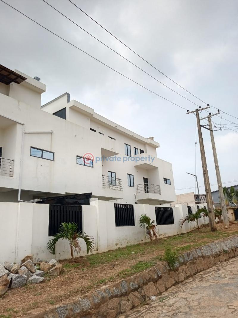 4 bedroom Terraced Duplex For Sale Life Camp Abuja Phase 3  - 3