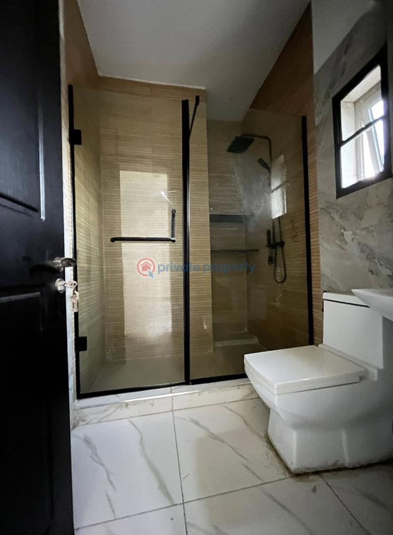 4 bedroom Detached Duplex For Sale Obanikoro Shomolu Lagos - 5