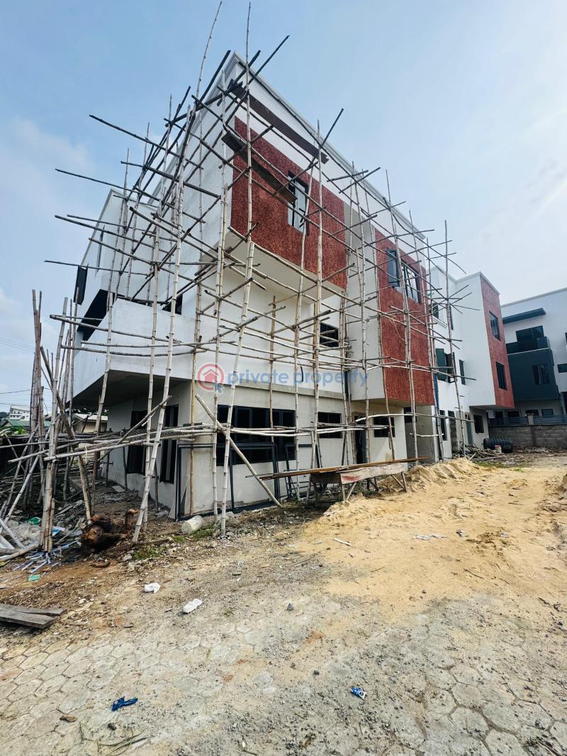 4 bedroom Semi detached Duplex For Sale Maryland Lagos - 2