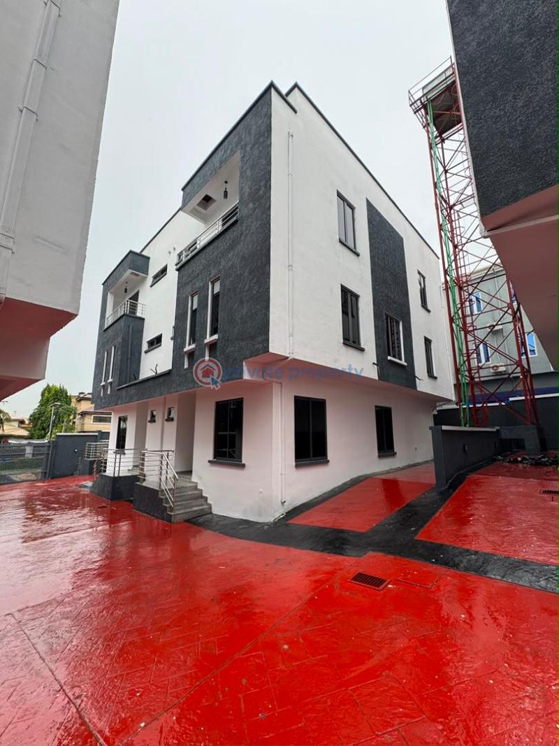4 bedroom Semi detached Duplex For Sale Opebi Ikeja Lagos - 10