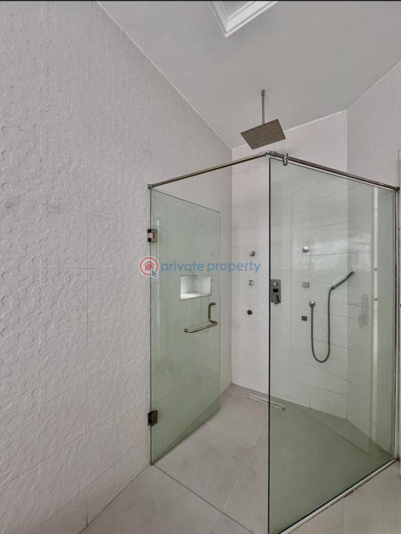 5 bedroom Detached Duplex For Sale Osapa Lekki Lagos - 11