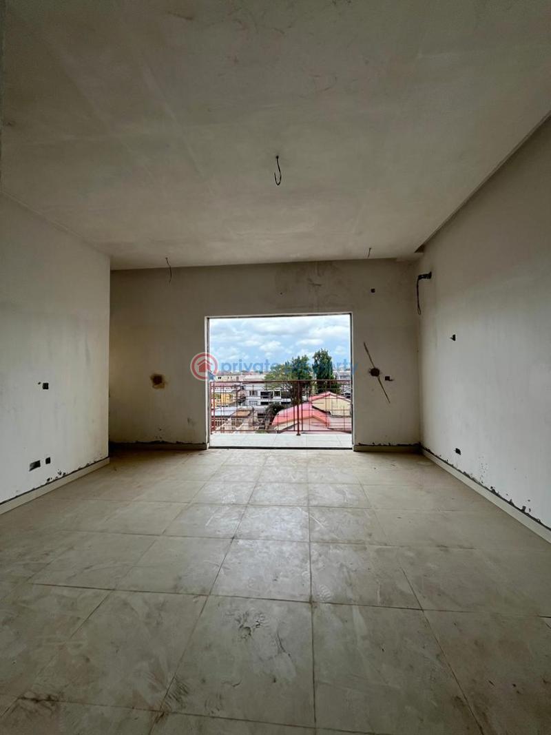 4 bedroom Penthouse For Sale Obanikoro Shomolu Lagos - 9