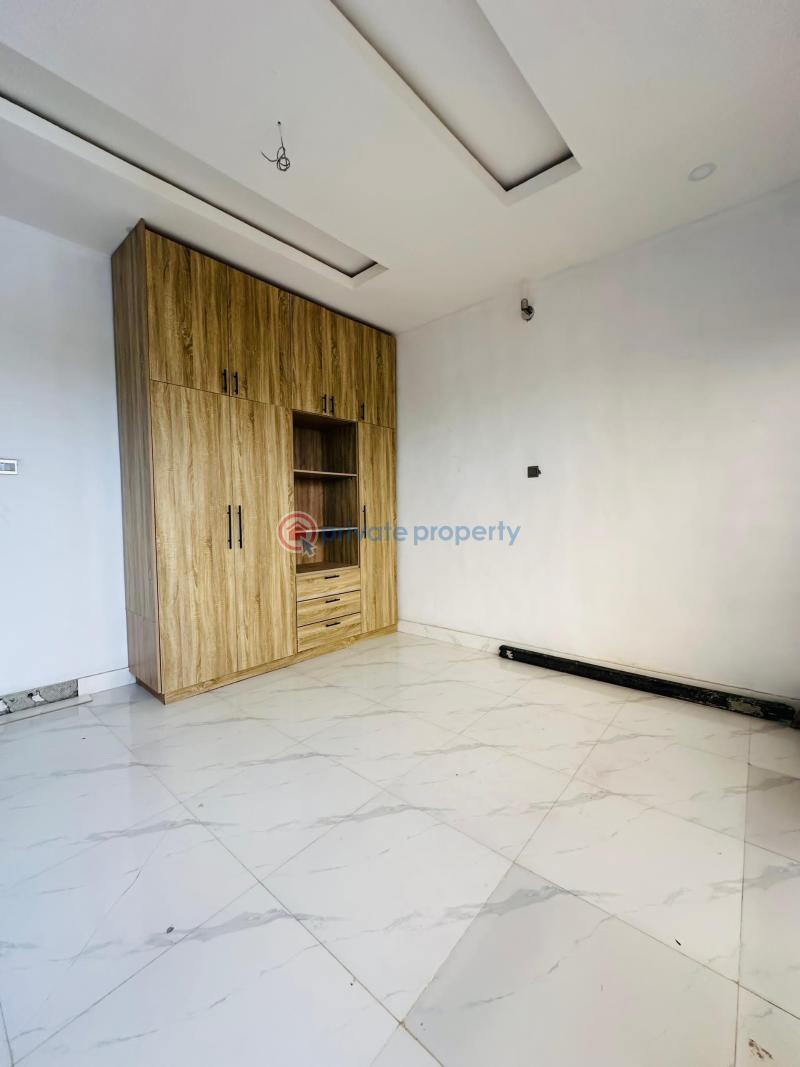5 bedroom Semi detached Duplex For Sale Magodo GRA Phase 2 Kosofe/Ikosi Lagos - 3